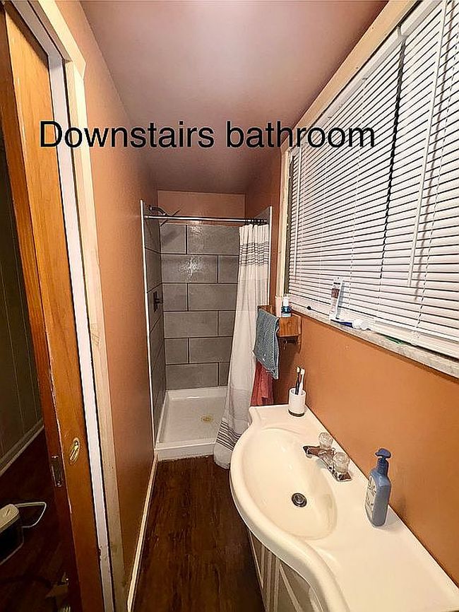 Photo of 274 Walnut Ln, West Newton, PA