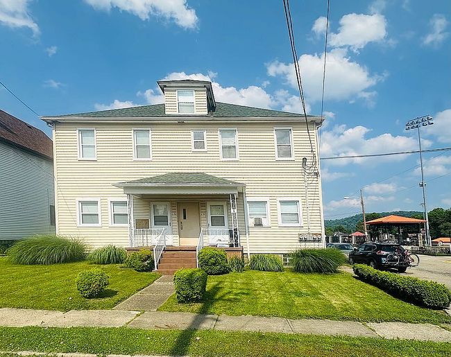 Photo of 242 Center St #244, Springdale, PA