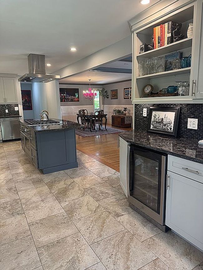 Photo of 10 Quadrini Dr, Albany, NY