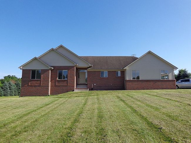 Photo of 5122 Hollow Corners Rd, Dryden, MI