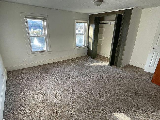 Image of 251 Spruce St