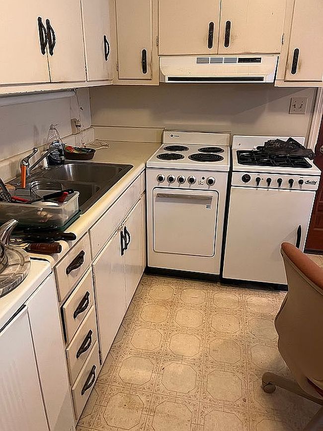 Photo of 27 S 1st Ave, Mc Rae, GA