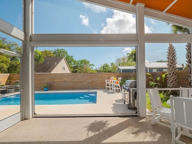 Photo of 315 Goldsboro Ave, Carolina Beach, NC