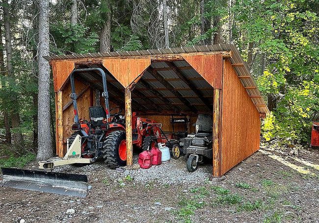 Photo of 5672 Blankenship Rd, Columbia Falls, MT