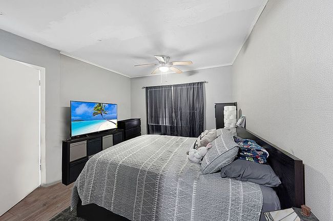 Additional photo 3 of property located at 1727 Nw 4th St