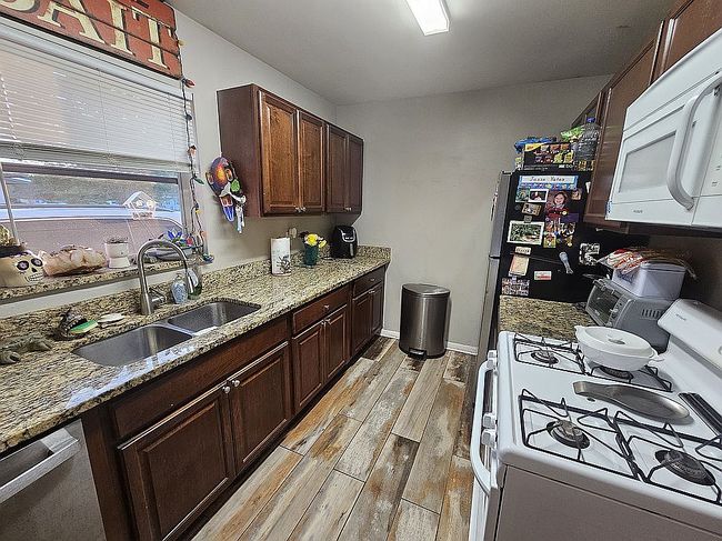 Image of 2433 Adams Ave