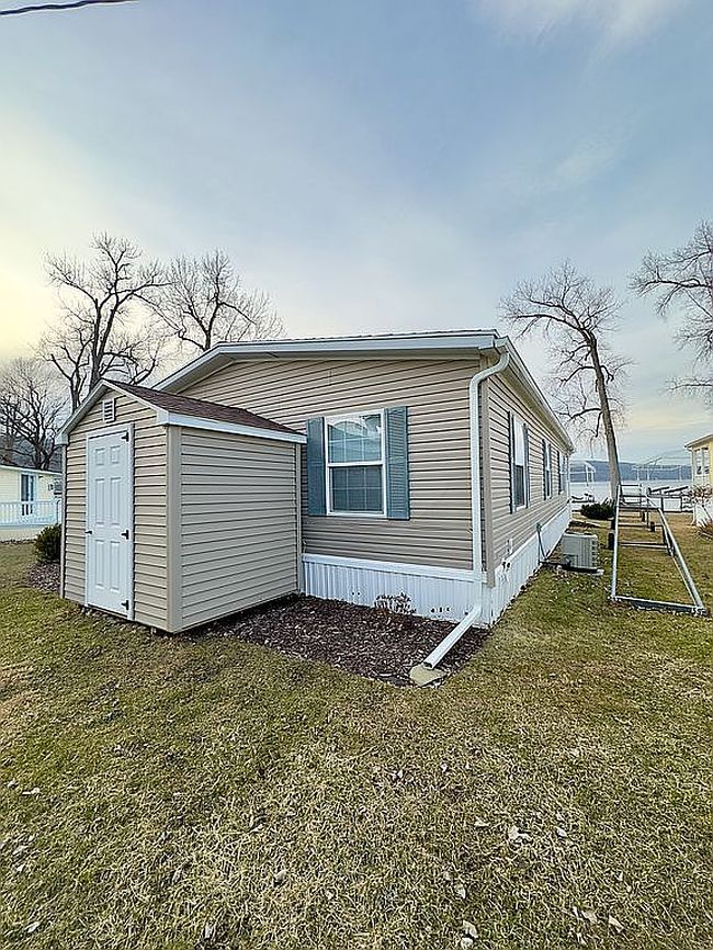 Photo of 1040 E Lake Rd Unit 59, Dundee, NY