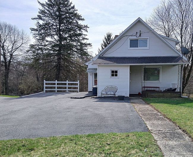 Image of 785 Carnegie Ave