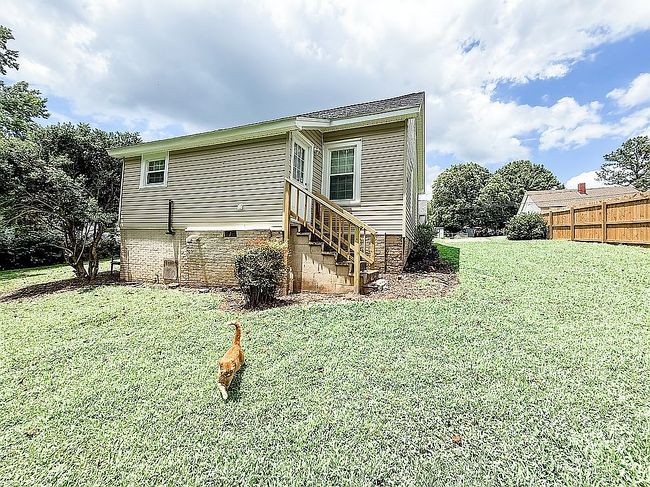 Photo of 207 Woodside Cir, Simpsonville, SC