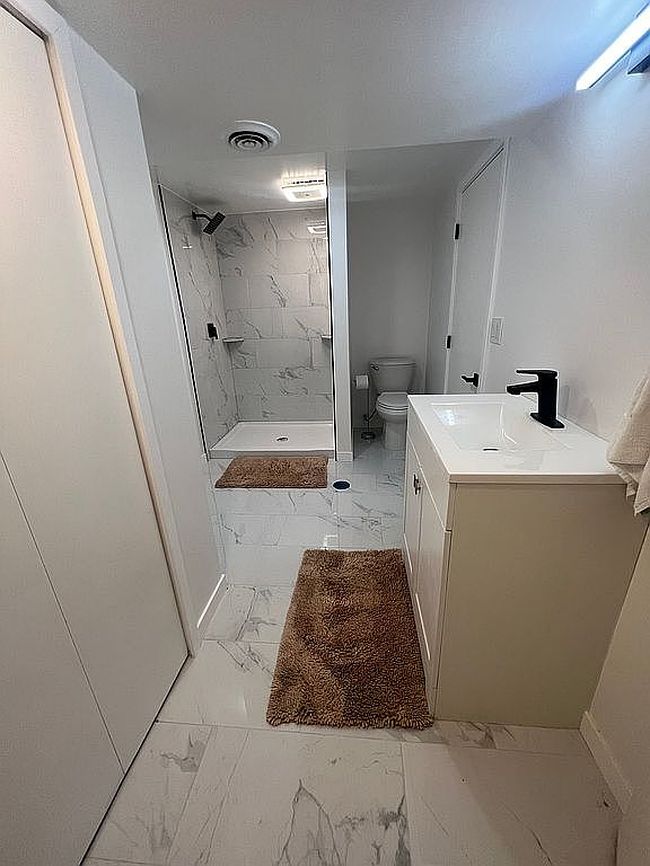 Photo of 2706 Pardee Ave, Dearborn, MI