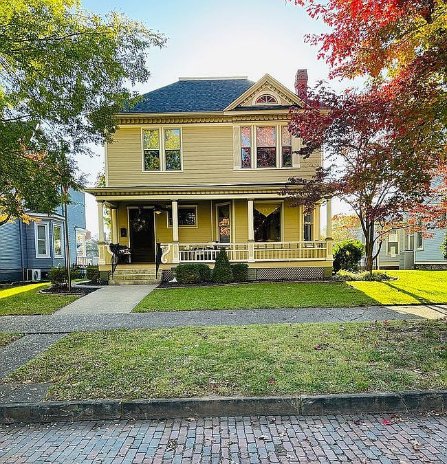 Preview of property located at 419 5th St
