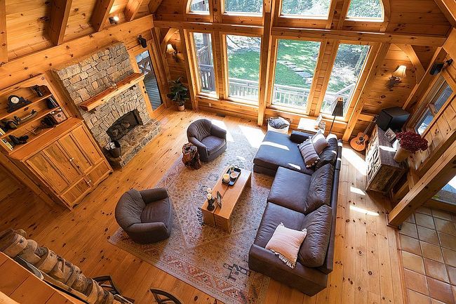 Photo of 152 N Deerlake Path
