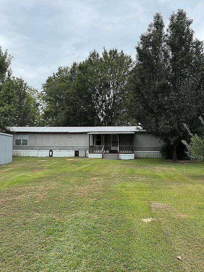 Photo of 1051 Beach Rd, Camden, AL