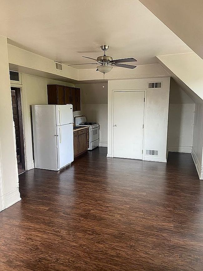 Image of 6060 Jackson St