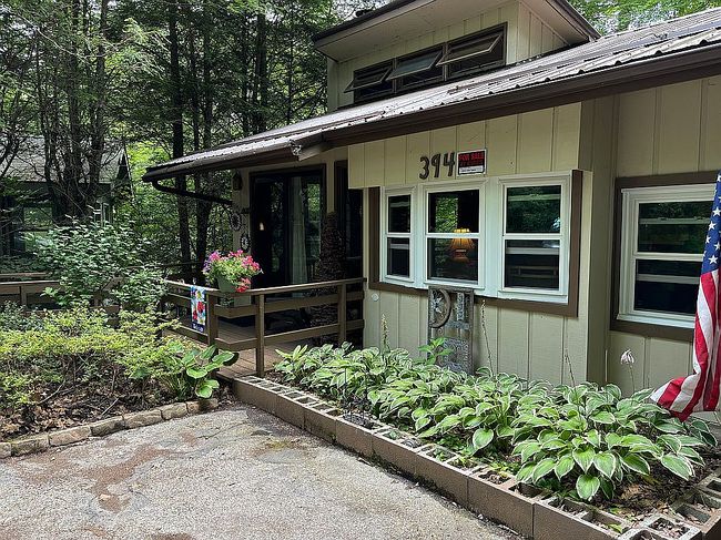 Preview of property located at 394 Windridge Rd