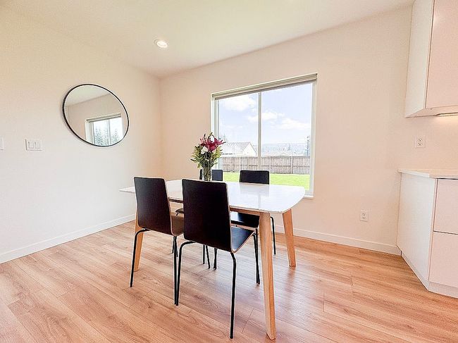 Additional photo 3 of property located at 200 W Oak St