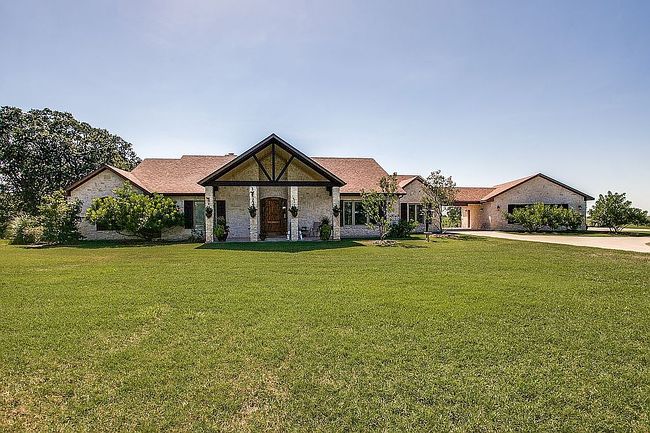 Image of 9890 Cole Rd