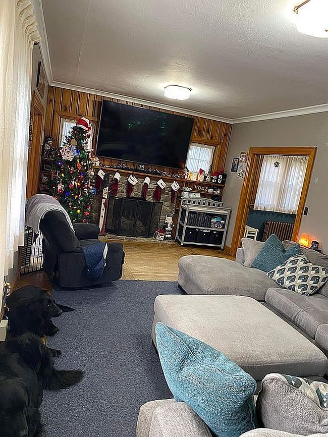 Additional photo 3 of property located at 114 W 4th St