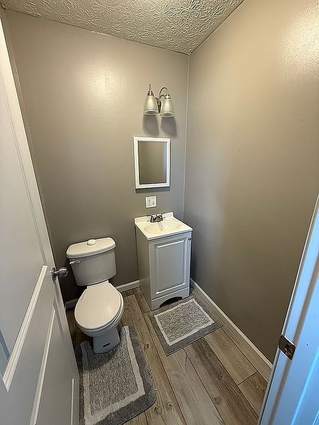 Additional photo 1 of property located at 44 Lawrence St