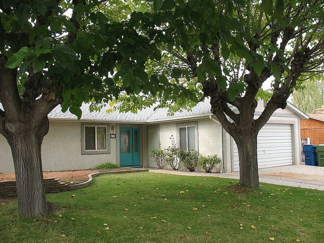 Photo of 72 2nd Ave