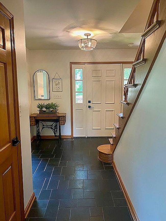 Image of 3101 Arrowhead Dr