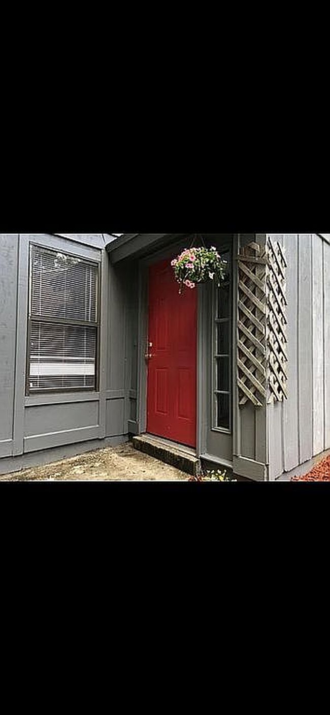 Photo of 3608 College Pl, Jacksonville, FL