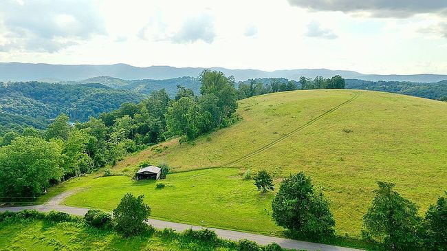 Photo of 1514 Chestnut Stump Rd, La Follette, TN