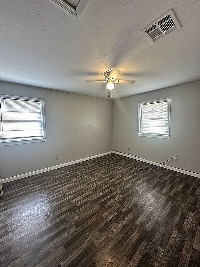 Photo of 3555 Monroe St, Lake Charles, LA