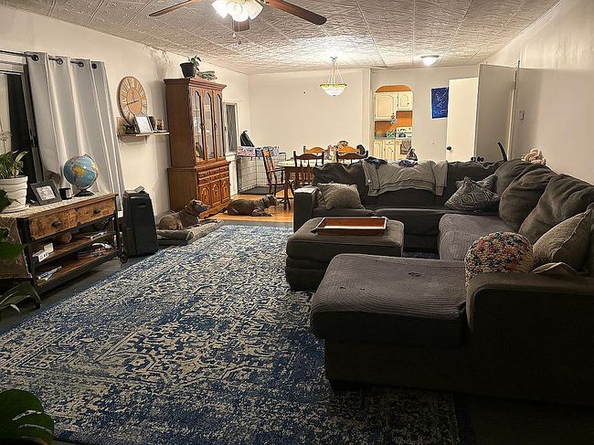 Photo of 1424 13th St, Bedford, IN