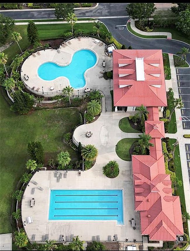 Photo of 144 Valencia Ridge Dr, Auburndale, FL