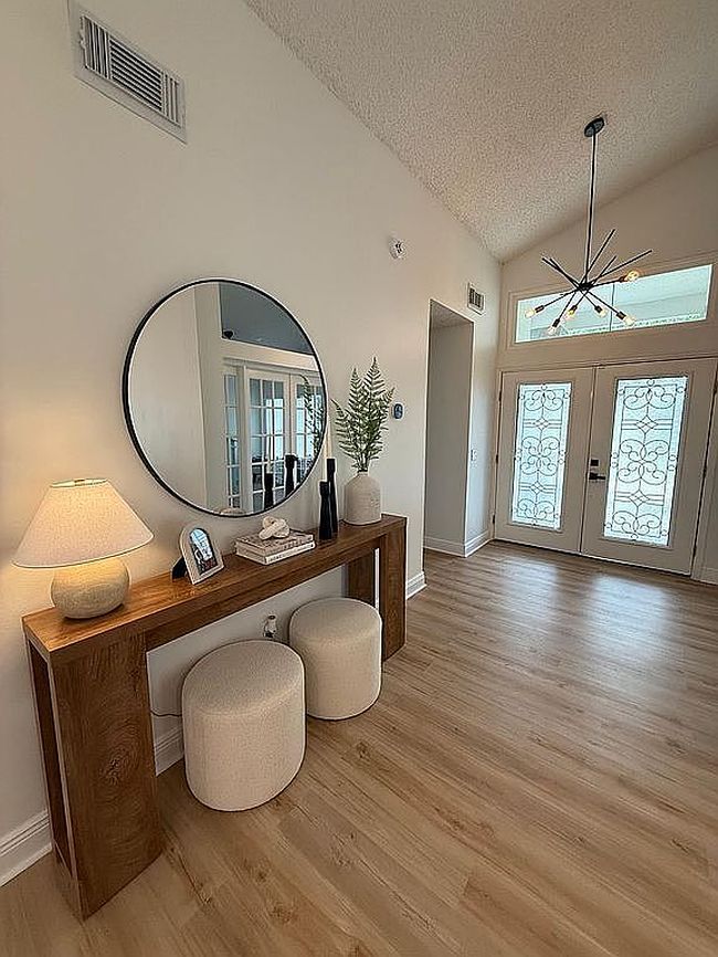 Additional photo 3 of property located at 16037 Penwood Dr