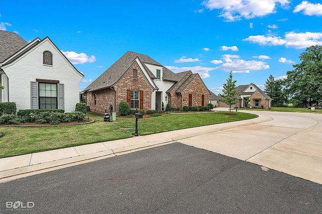 Image of 479 Stacey Ln