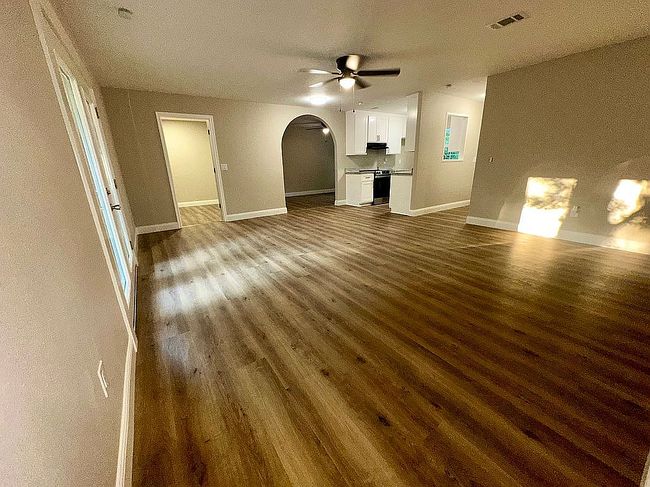 Additional photo 2 of property located at 1411 Glass Ave