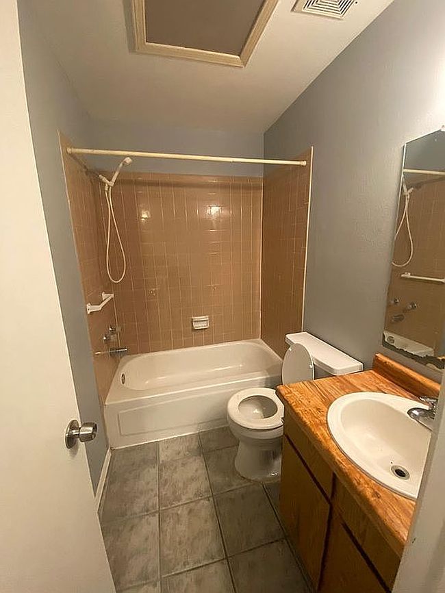 Photo of 1005 Southwestern Dr, El Paso, TX