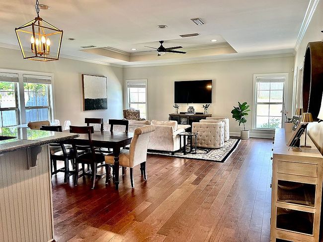 Image of 312 Redbud Cir