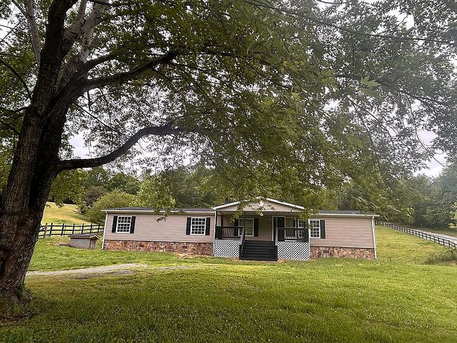 Photo of 1355 Ideal Valley Rd, Spring City, TN