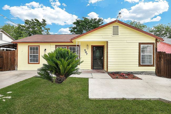 Image of 907 Overhill Dr