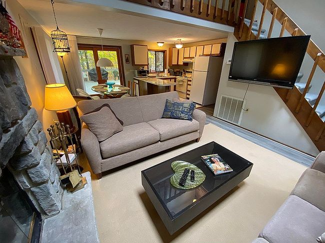 Preview of property located at 1211 Penn Ct