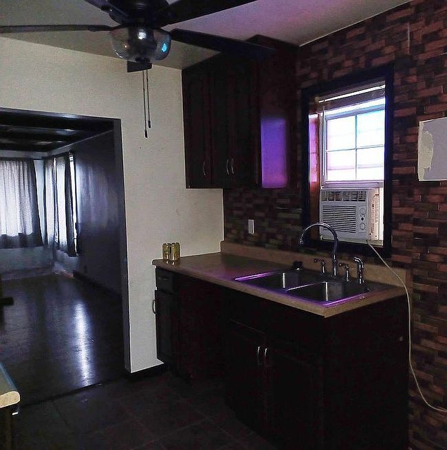 Image of 407 N Water St