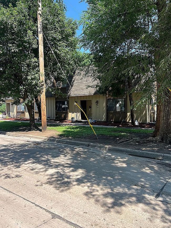 Photo of 1520 W Burton Ave, Wichita, KS