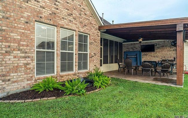 Photo of 12365 Oak Colony Dr