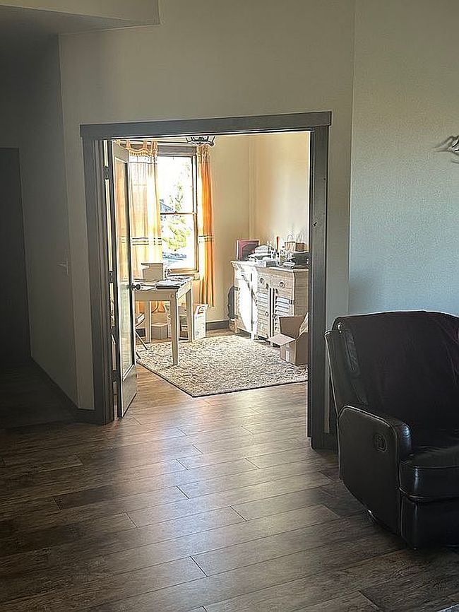 Preview of property located at 3537 Bogey Dr