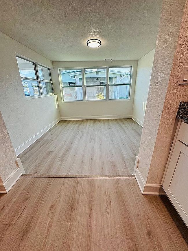 Image of 232 Thomas Ave