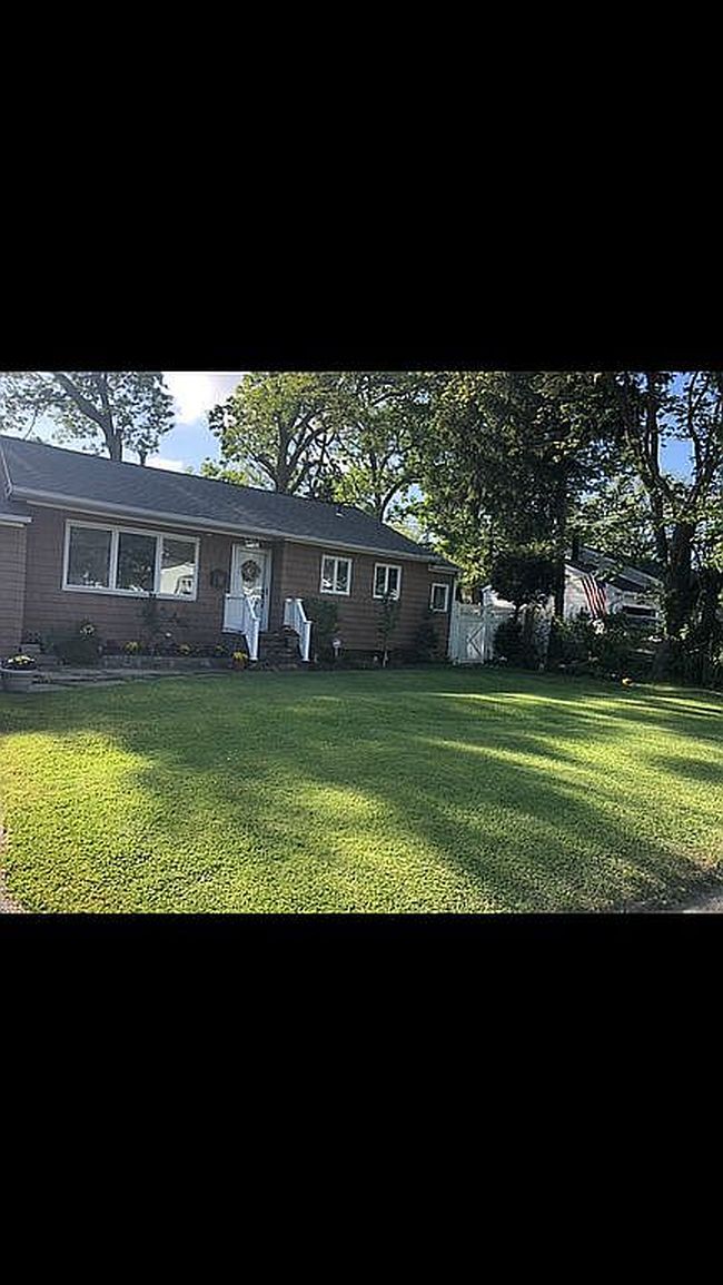 Image of 7 W Haven Dr