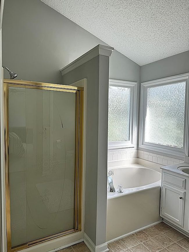 Preview of property located at 900 Reflection Ct