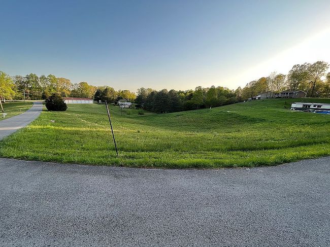 Image of 734 Circle Rd