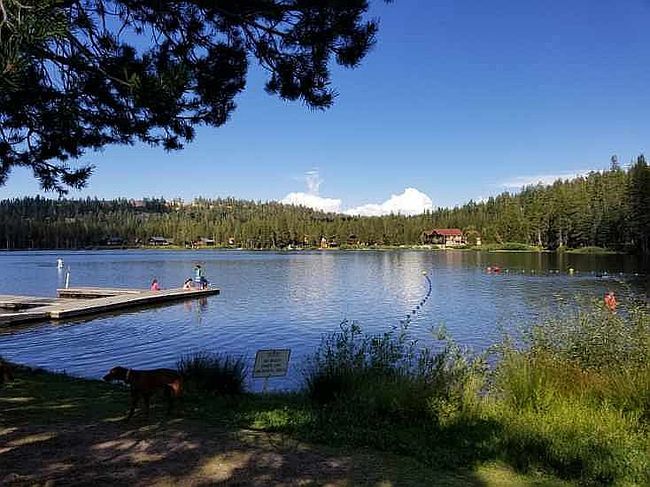 Photo of 8607 Yuba Dr, Soda Springs, CA