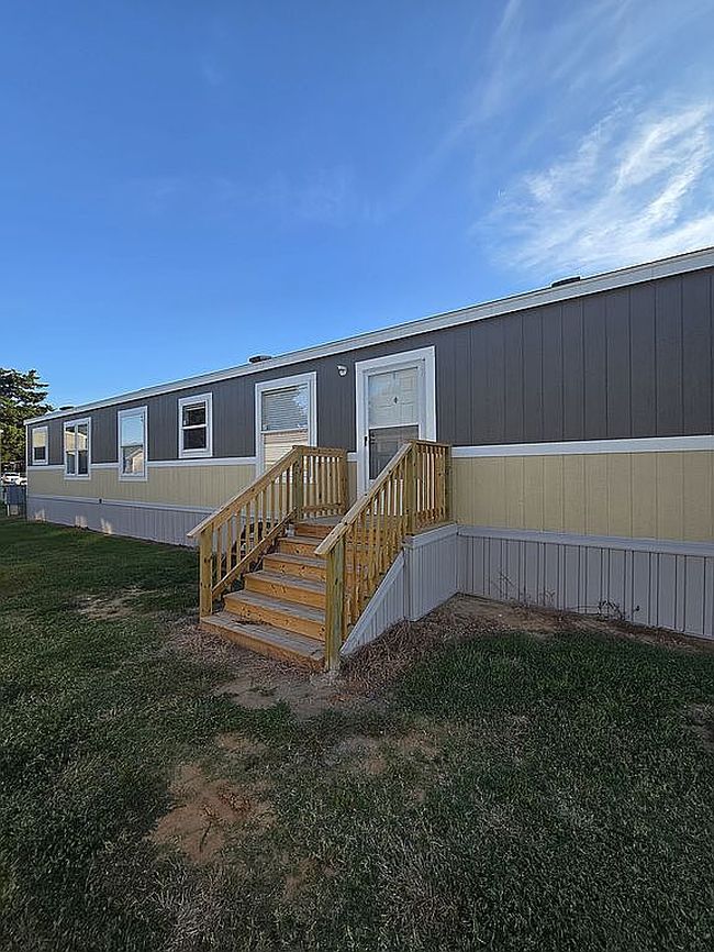 Photo of 170 Oak Run