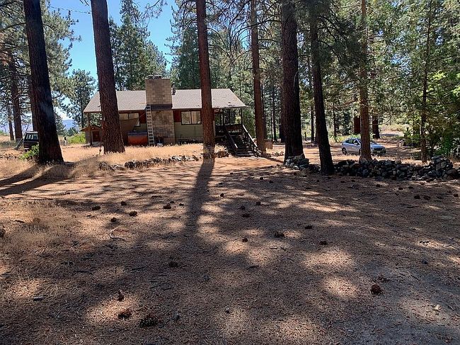 Photo of 606 Diamond Valley Rd, Markleeville, CA