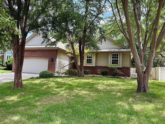 Additional photo 2 of property located at 518 S Stoney Point St